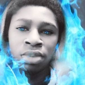 Meet your Posher, Lloyd